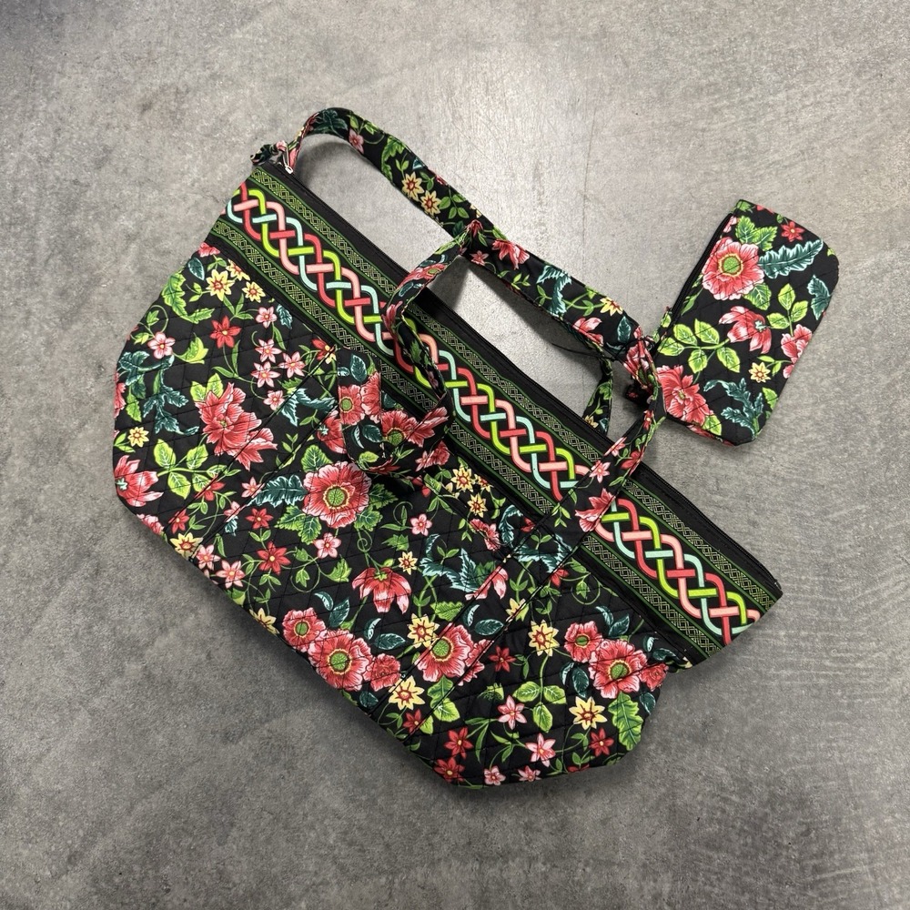 Quilted Floral Weekender Duffel Travel Bag Black Pink Overnight Tote Carry On